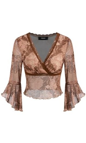 Knit V-Neck Graphic Middle Sleeve Crop Top