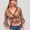Knit V-Neck Graphic Middle Sleeve Crop Top